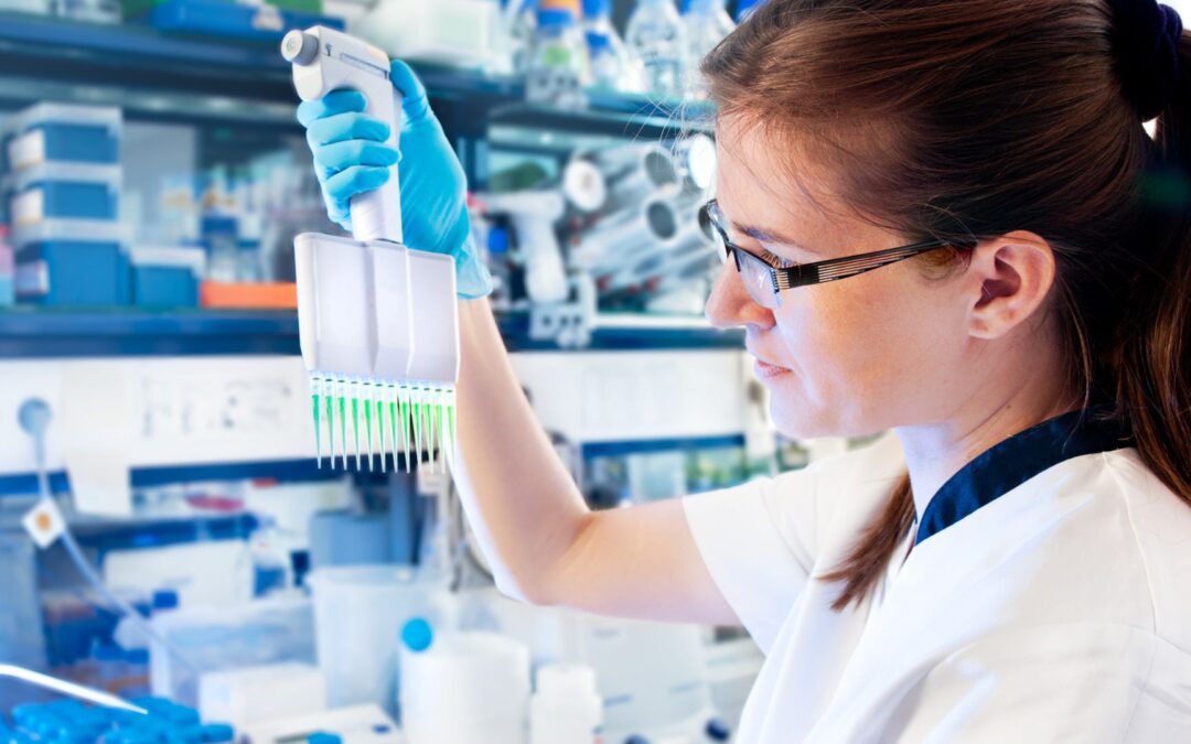 Salary of Molecular Biologist (2026 Guide)